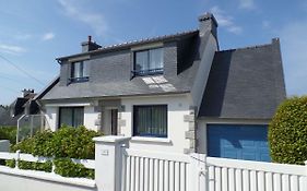 Schoenes Haus Am Meer In Der Bretagne